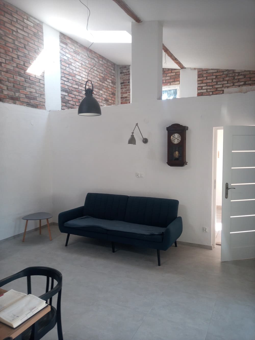 przestronny salon